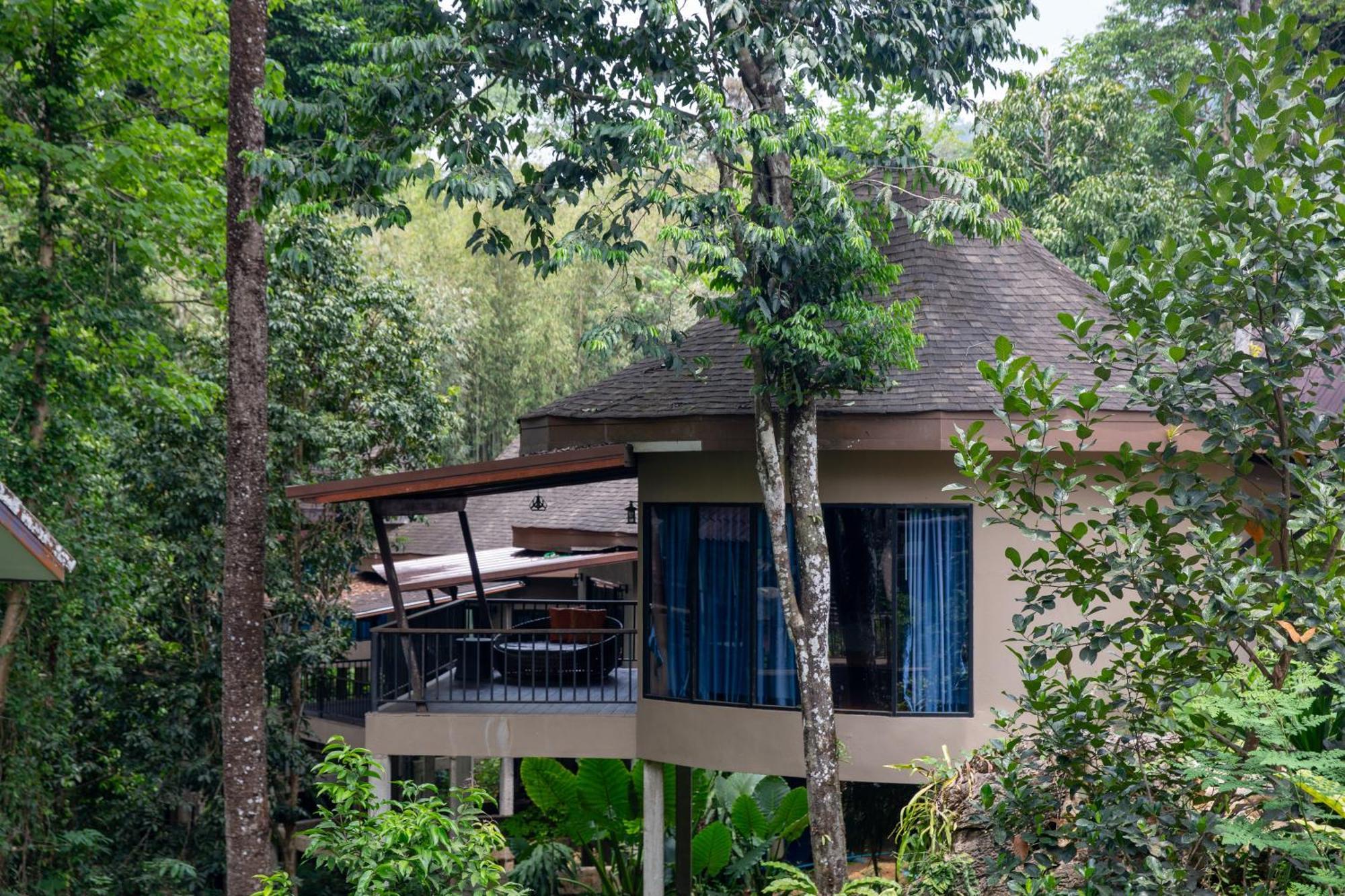 Leelawadee Double Bed Bungalow,1617472627:JPEG